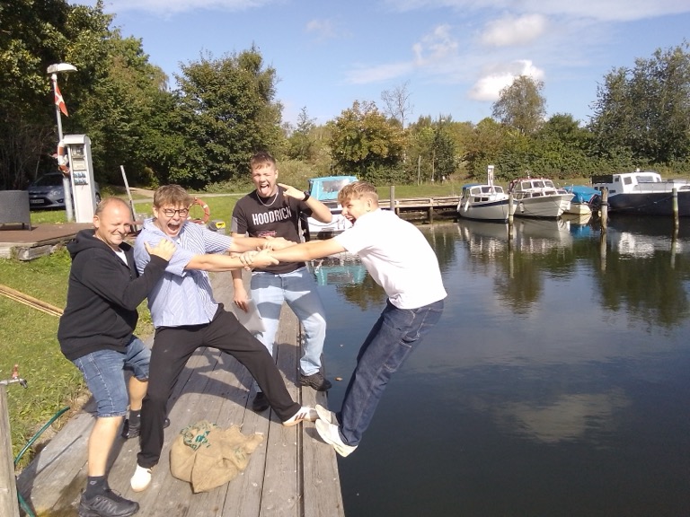 fangerne-pa-fortet billede 1