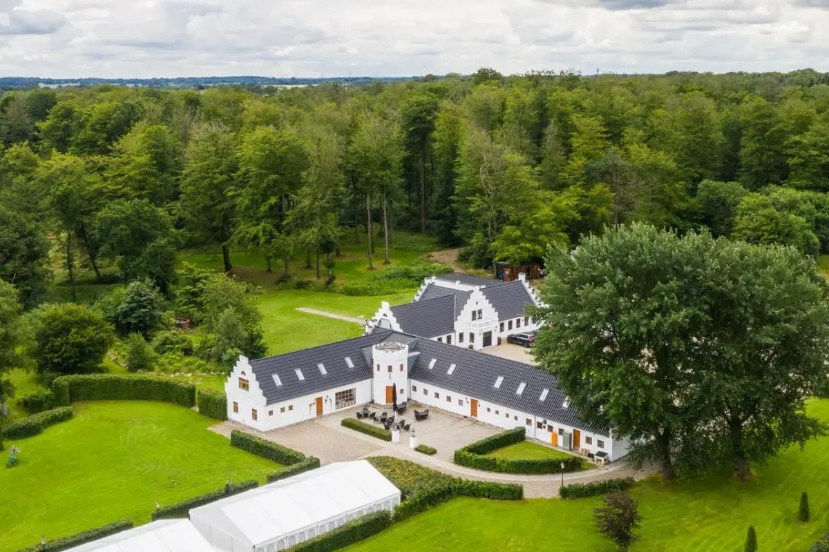 Gammelrøj Herregård